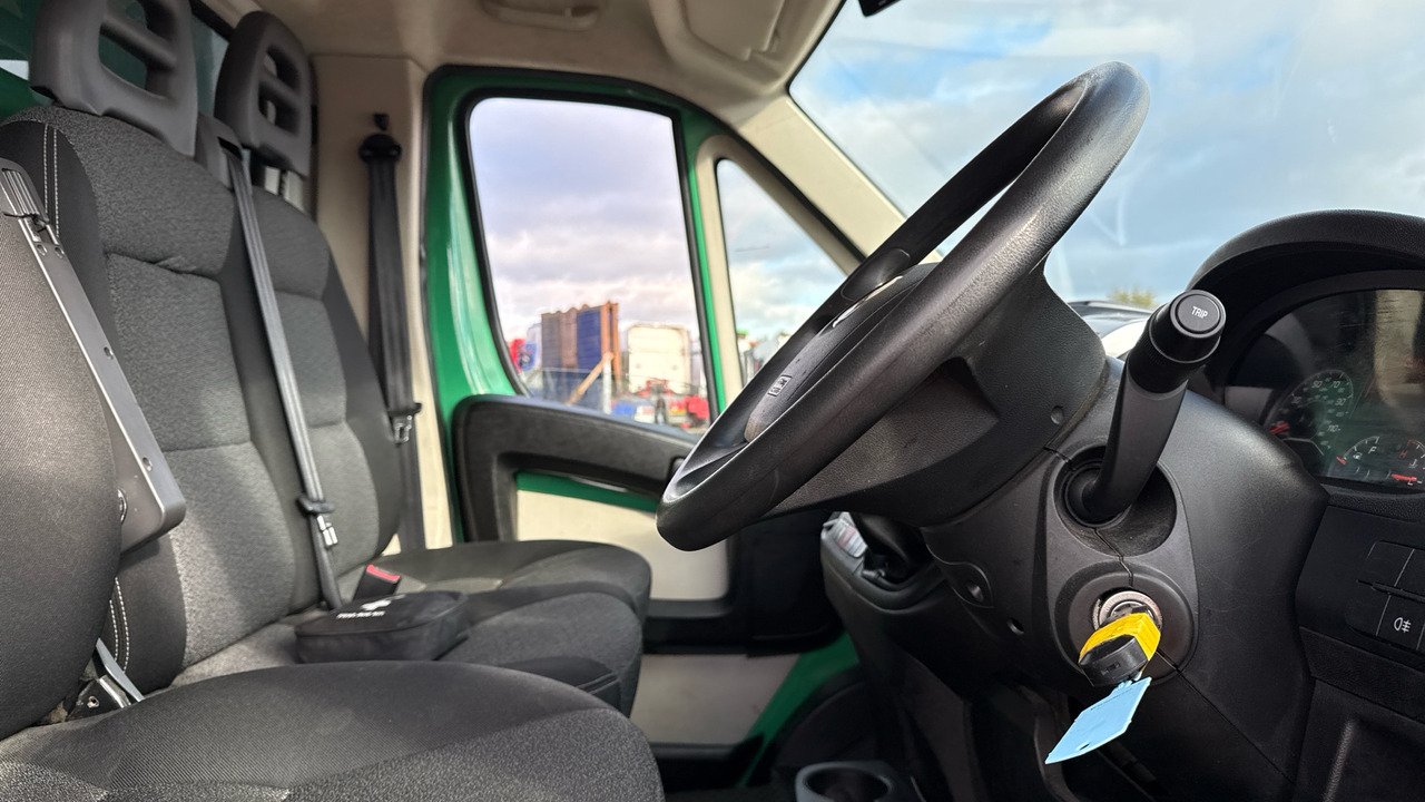 FIAT DUCATO 35 II 2.3 MULTIJET 130PS - Van dengan terpal samping: gambar 5 FIAT DUCATO 35 II 2.3 MULTIJET 130PS - Van dengan terpal samping: gambar 5