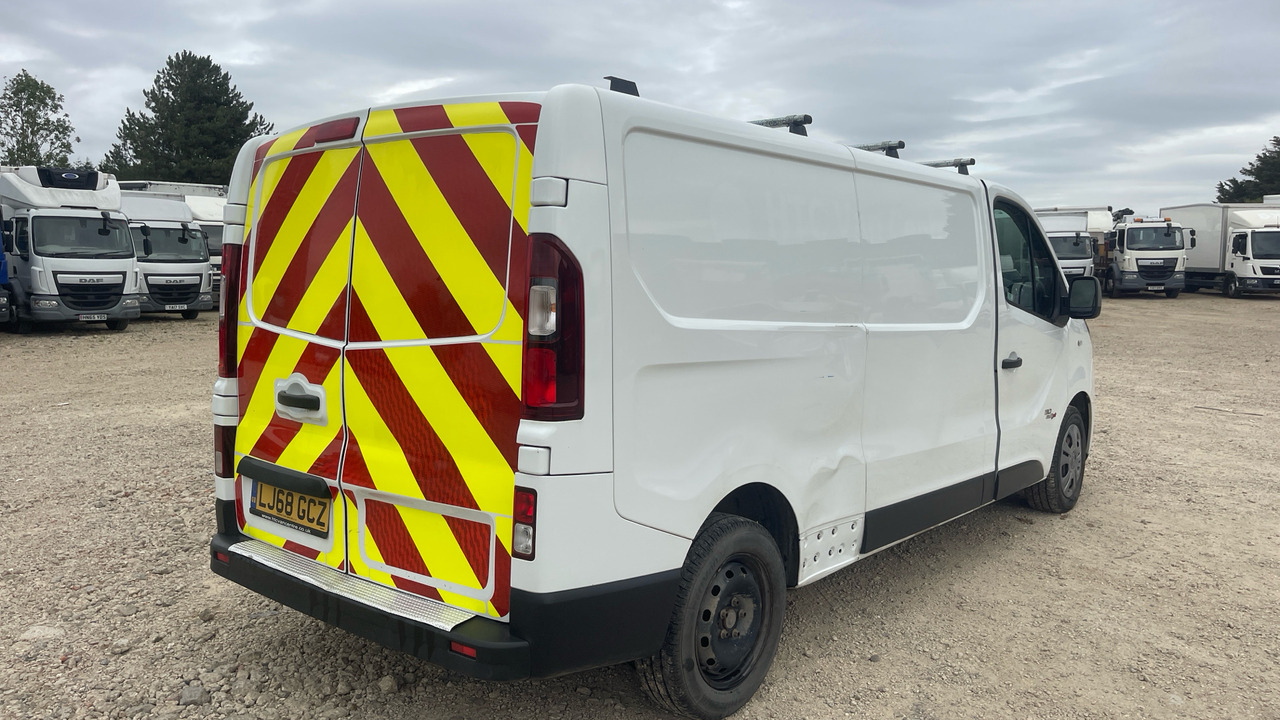 FIAT TALENTO 1.6 MULTIJET 120PS - Van kecil: gambar 4 FIAT TALENTO 1.6 MULTIJET 120PS - Van kecil: gambar 4