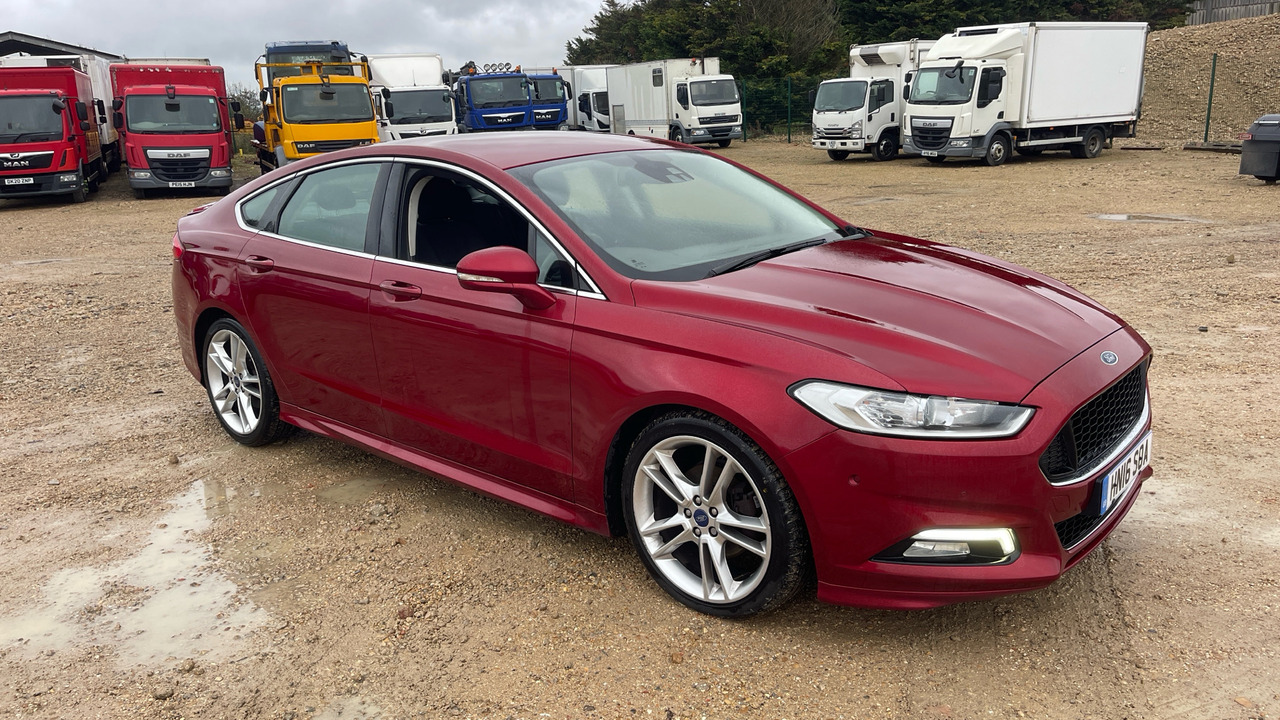 FORD MONDEO 2.0 TDCi 180PS - Hatchback: gambar 1 FORD MONDEO 2.0 TDCi 180PS - Hatchback: gambar 1