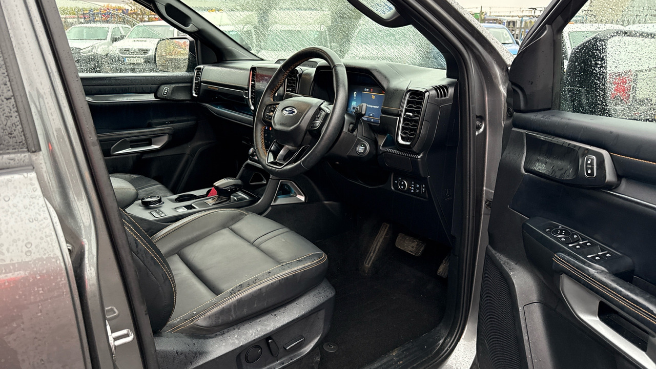 FORD RANGER WILDTRAK 2.0 ECOBLUE 205PS - Truk pikap, Van kombi: gambar 5 FORD RANGER WILDTRAK 2.0 ECOBLUE 205PS - Truk pikap, Van kombi: gambar 5