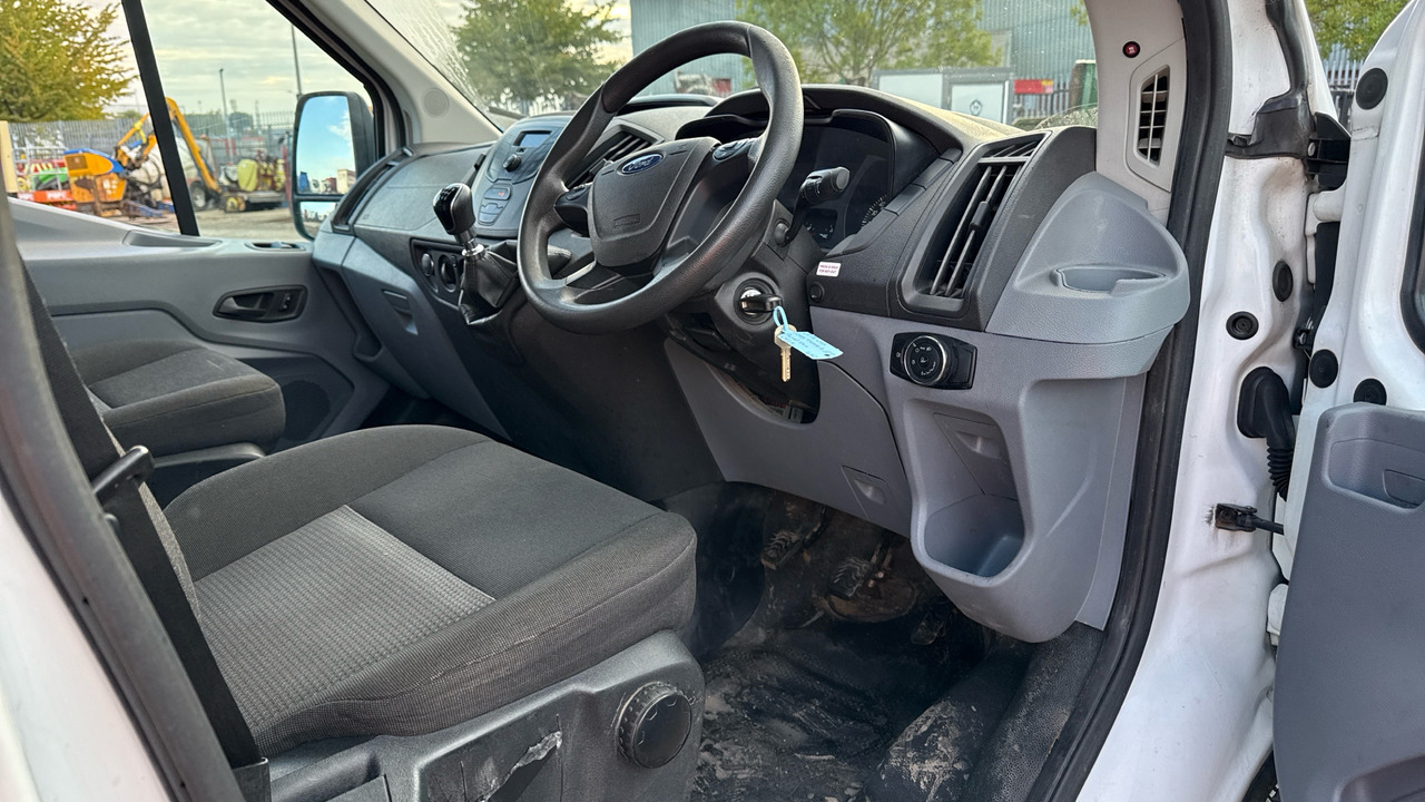 FORD TRANSIT 350 2.0 TDCI 130PS - Van panel: gambar 5 FORD TRANSIT 350 2.0 TDCI 130PS - Van panel: gambar 5