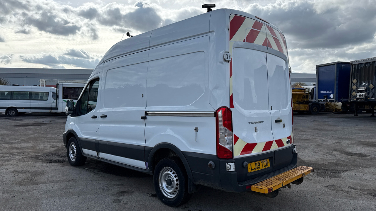 FORD TRANSIT 350 2.0 TDCi 130ps - Van panel: gambar 3 FORD TRANSIT 350 2.0 TDCi 130ps - Van panel: gambar 3