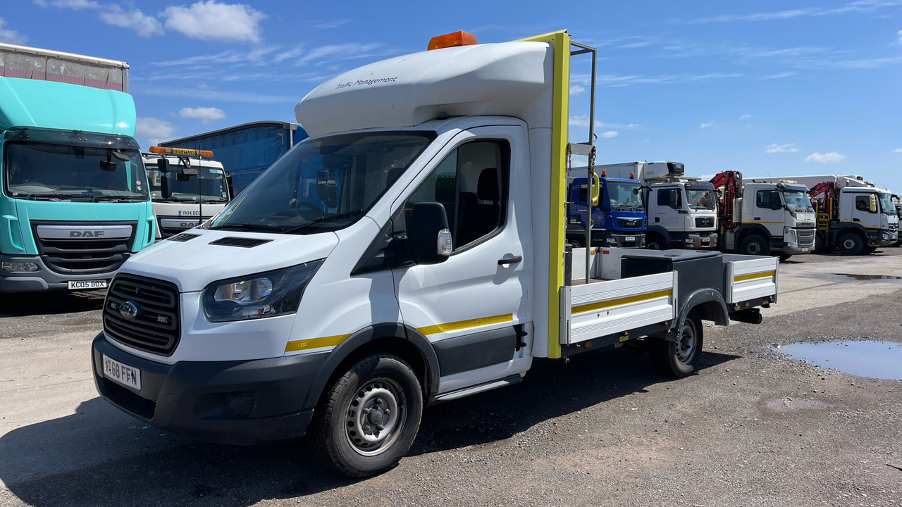 FORD TRANSIT BASE 350 2.0 TDCI 130PS - Van flatbed: gambar 2 FORD TRANSIT BASE 350 2.0 TDCI 130PS - Van flatbed: gambar 2