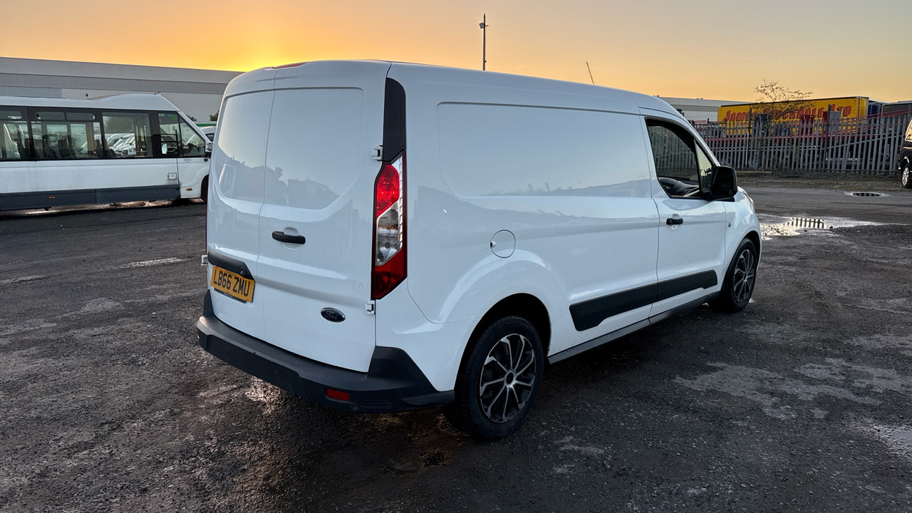 FORD TRANSIT CONNECT 210 1.5 TDCi 100ps Trend - Van kecil: gambar 4 FORD TRANSIT CONNECT 210 1.5 TDCi 100ps Trend - Van kecil: gambar 4