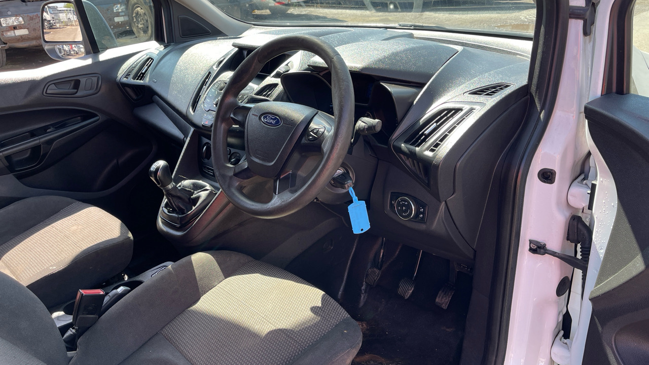 FORD TRANSIT CONNECT 220 1.5 TDCi 100PS - Van kecil: gambar 5 FORD TRANSIT CONNECT 220 1.5 TDCi 100PS - Van kecil: gambar 5