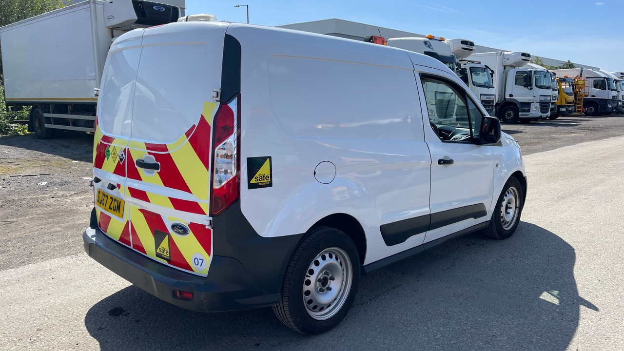 FORD TRANSIT CONNECT 220 1.5 TDCi 100PS - Van kecil: gambar 4 FORD TRANSIT CONNECT 220 1.5 TDCi 100PS - Van kecil: gambar 4