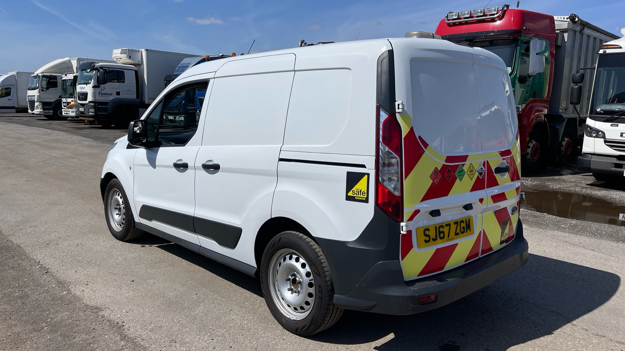 FORD TRANSIT CONNECT 220 1.5 TDCi 100PS - Van kecil: gambar 3 FORD TRANSIT CONNECT 220 1.5 TDCi 100PS - Van kecil: gambar 3
