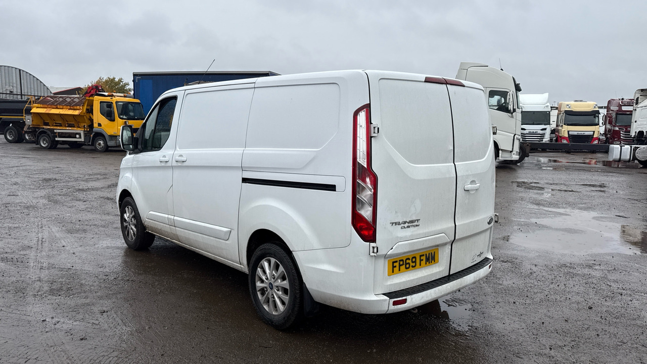 FORD TRANSIT CUSTOM 300 2.0 EcoBlue 105PS - Van kecil: gambar 3 FORD TRANSIT CUSTOM 300 2.0 EcoBlue 105PS - Van kecil: gambar 3