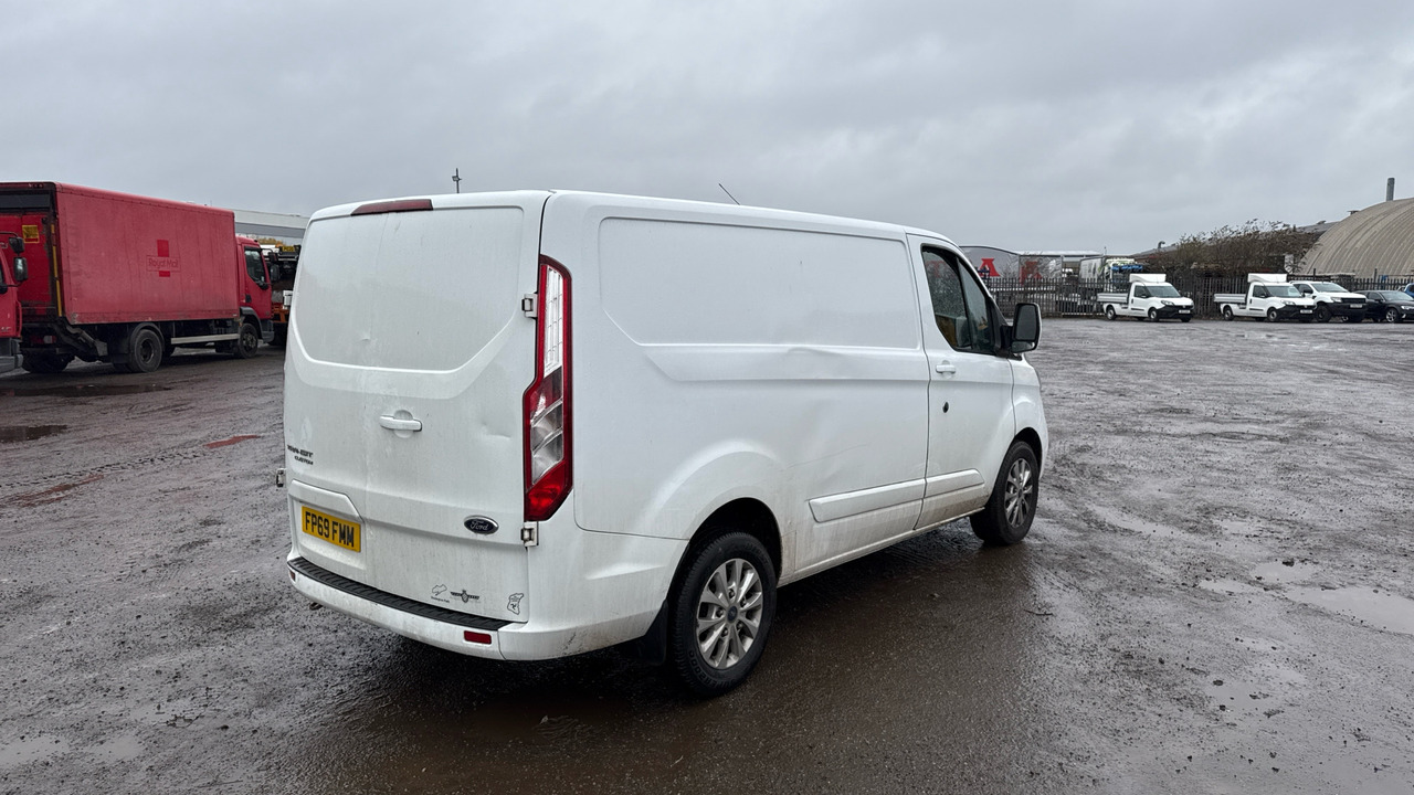 FORD TRANSIT CUSTOM 300 2.0 EcoBlue 105PS - Van kecil: gambar 4 FORD TRANSIT CUSTOM 300 2.0 EcoBlue 105PS - Van kecil: gambar 4