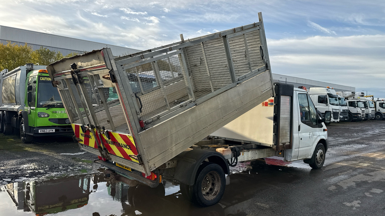 FORD TRANSIT T350 TDCi 100ps - Van jungkit: gambar 4 FORD TRANSIT T350 TDCi 100ps - Van jungkit: gambar 4