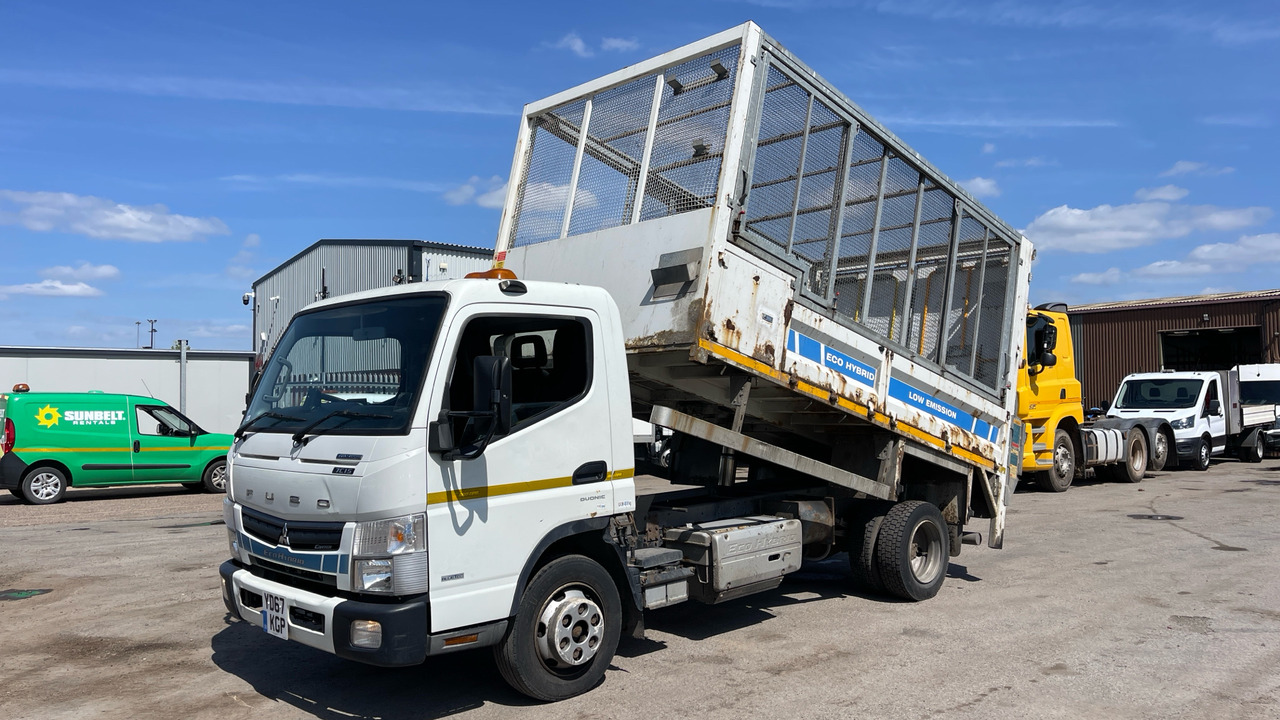 FUSO CANTER 7C15 - Truk jungkit: gambar 2 FUSO CANTER 7C15 - Truk jungkit: gambar 2