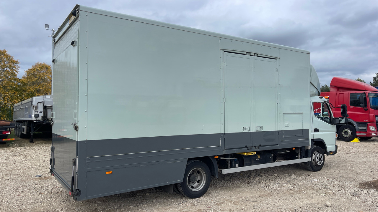 FUSO CANTER 7C15 - Truk pengangkut mobil: gambar 4 FUSO CANTER 7C15 - Truk pengangkut mobil: gambar 4