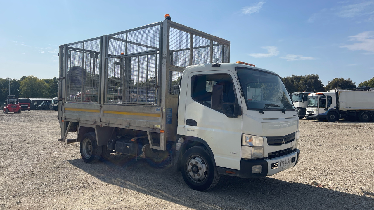 FUSO CANTER 7C18 - Truk jungkit: gambar 1 FUSO CANTER 7C18 - Truk jungkit: gambar 1