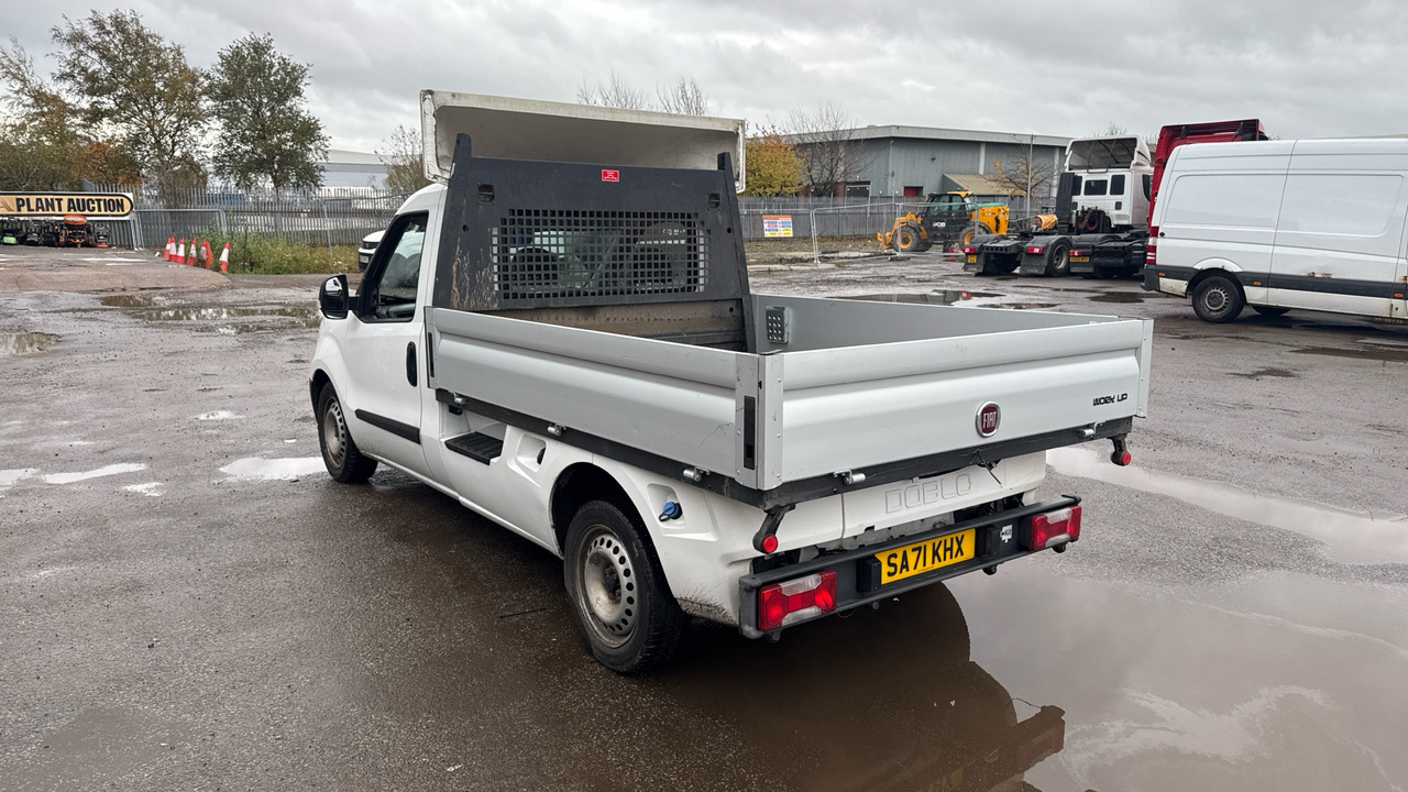 Fiat Doblo Work Up 1.6 MULTIJET 16V II - Van flatbed: gambar 3 Fiat Doblo Work Up 1.6 MULTIJET 16V II - Van flatbed: gambar 3