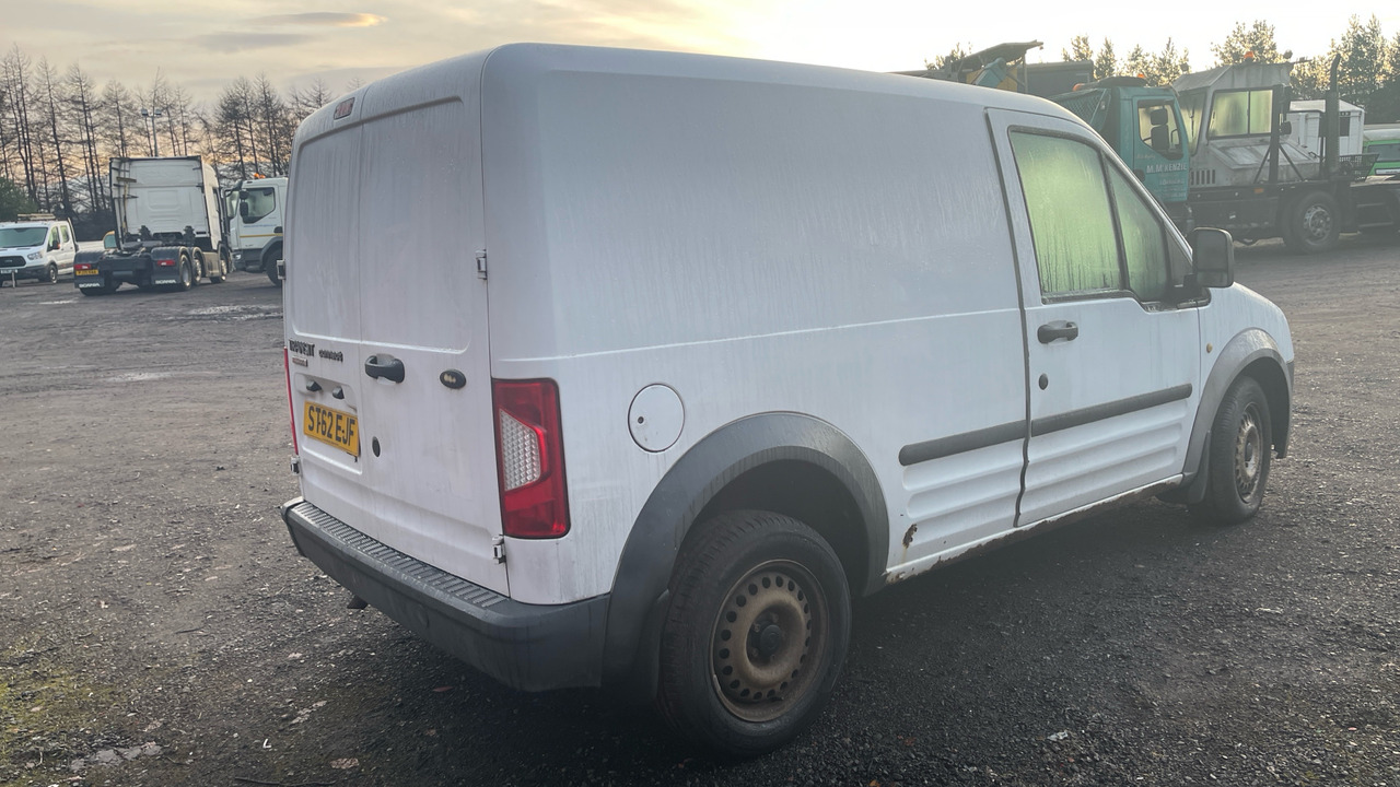 Ford Transit Connect T200 TDCi 75PS - Van kecil: gambar 4 Ford Transit Connect T200 TDCi 75PS - Van kecil: gambar 4