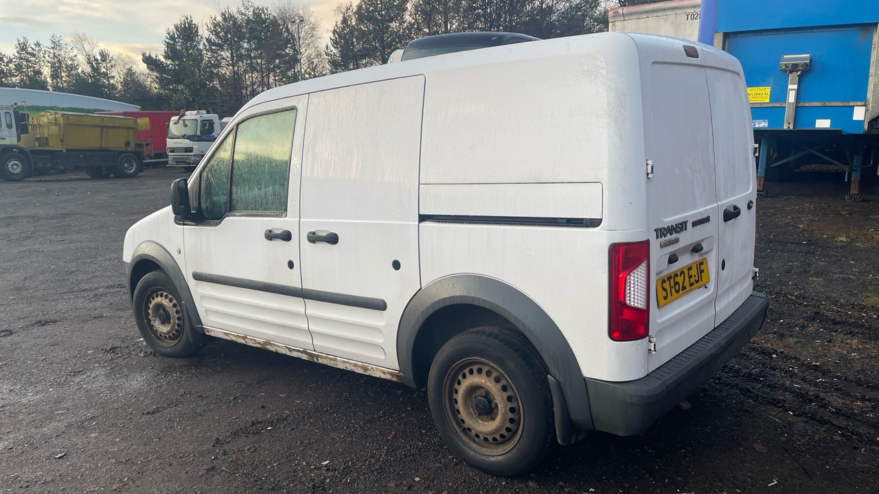 Ford Transit Connect T200 TDCi 75PS - Van kecil: gambar 3 Ford Transit Connect T200 TDCi 75PS - Van kecil: gambar 3