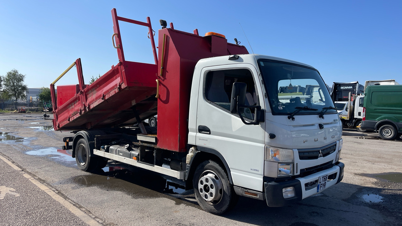 Fuso Canter 7C15 - Truk jungkit: gambar 1 Fuso Canter 7C15 - Truk jungkit: gambar 1