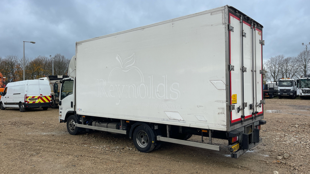 ISUZU N 75.190 - Truk berpendingin: gambar 3 ISUZU N 75.190 - Truk berpendingin: gambar 3