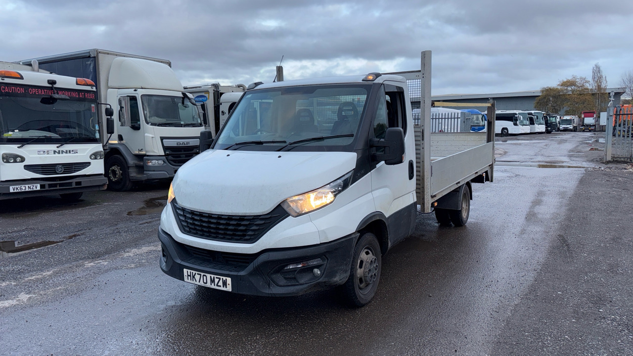 IVECO DAILY 35-140 - Van flatbed: gambar 2 IVECO DAILY 35-140 - Van flatbed: gambar 2