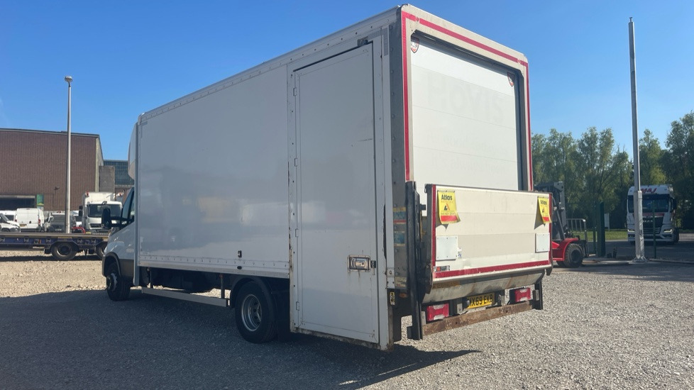 IVECO DAILY 72-180 - Truk box: gambar 3 IVECO DAILY 72-180 - Truk box: gambar 3