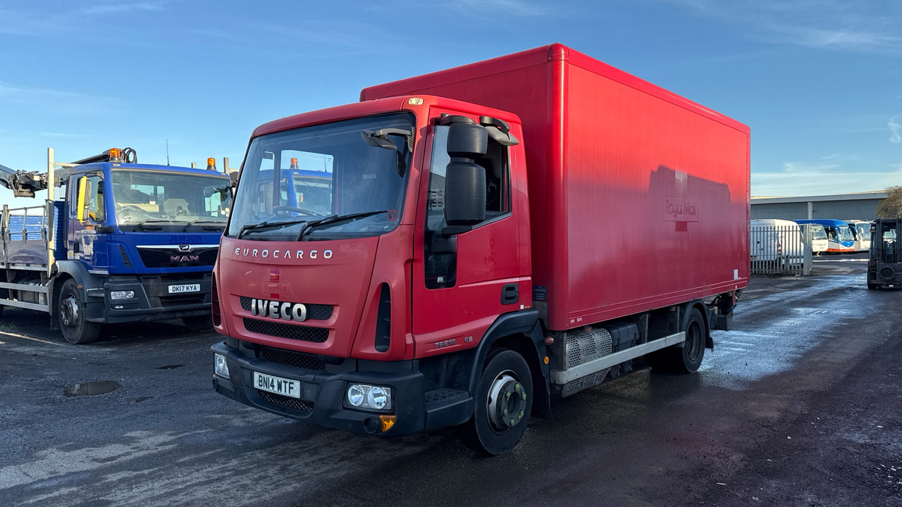 IVECO EUROCARGO 75E16 - Truk box: gambar 2 IVECO EUROCARGO 75E16 - Truk box: gambar 2