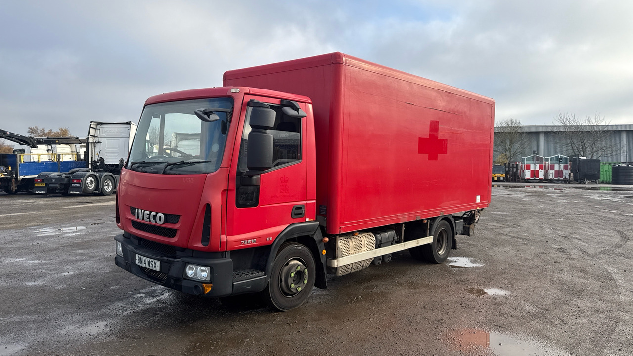 IVECO EUROCARGO 75e16 - Truk box: gambar 2 IVECO EUROCARGO 75e16 - Truk box: gambar 2