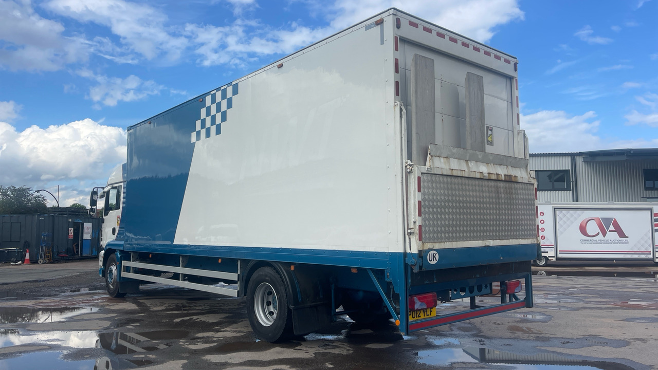 MAN TGM 18.250 - Truk box: gambar 3 MAN TGM 18.250 - Truk box: gambar 3