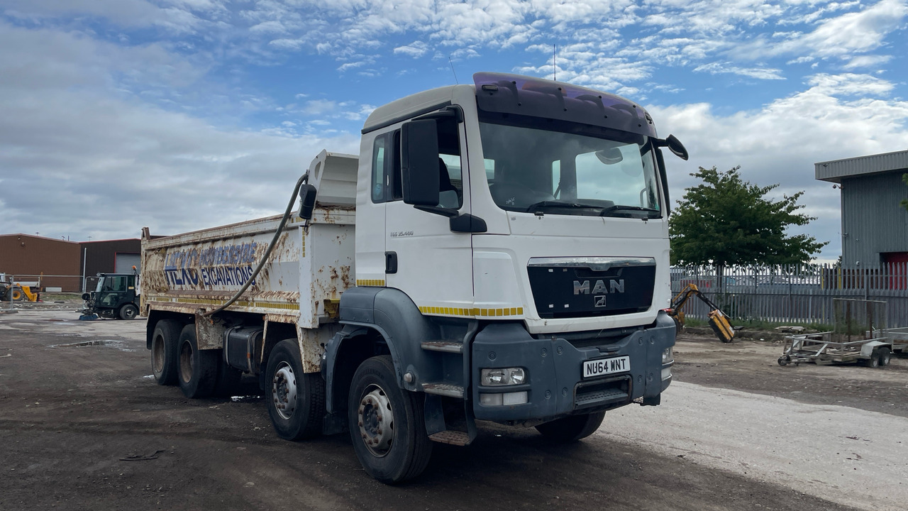 MAN TGS 35.400 - Truk jungkit: gambar 1 MAN TGS 35.400 - Truk jungkit: gambar 1