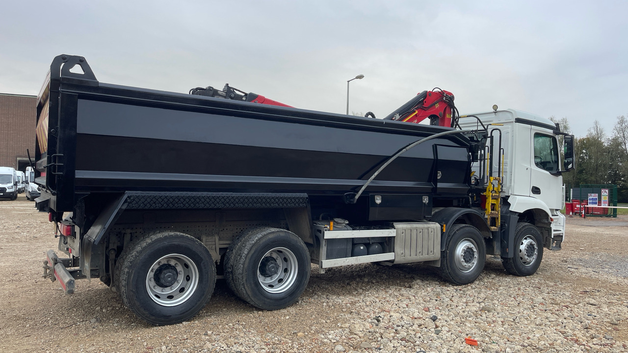 MERCEDES-BENZ AROCS - Truk jungkit, Truk derek: gambar 4 MERCEDES-BENZ AROCS - Truk jungkit, Truk derek: gambar 4