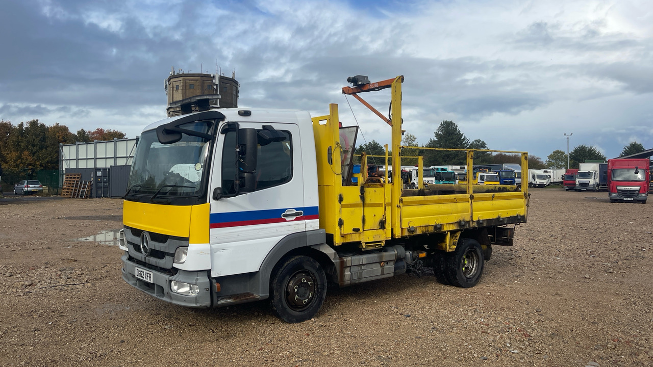 MERCEDES-BENZ ATEGO 816 - Truk jungkit: gambar 2 MERCEDES-BENZ ATEGO 816 - Truk jungkit: gambar 2