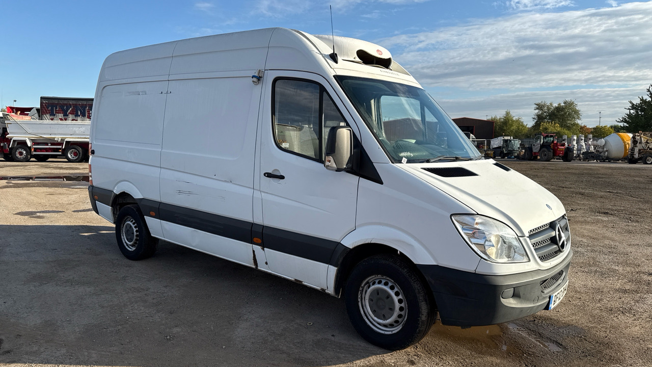 MERCEDES-BENZ SPRINTER 313 CDI - Van berpendingin: gambar 1 MERCEDES-BENZ SPRINTER 313 CDI - Van berpendingin: gambar 1