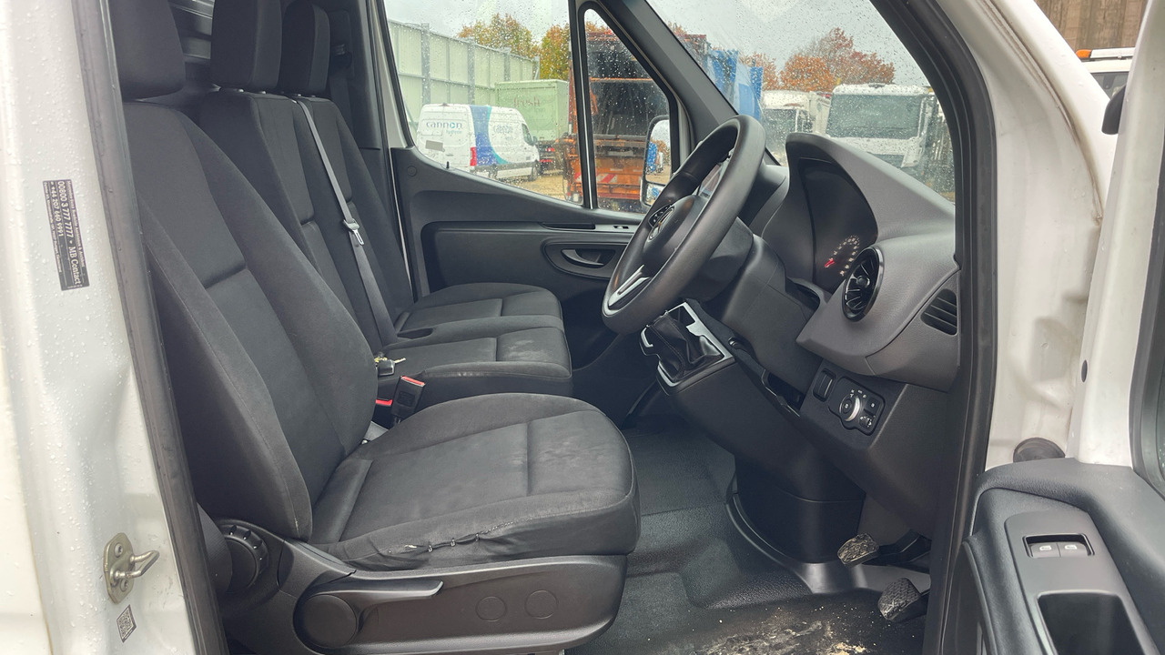 MERCEDES-BENZ SPRINTER 314 CDI - Van panel: gambar 5 MERCEDES-BENZ SPRINTER 314 CDI - Van panel: gambar 5