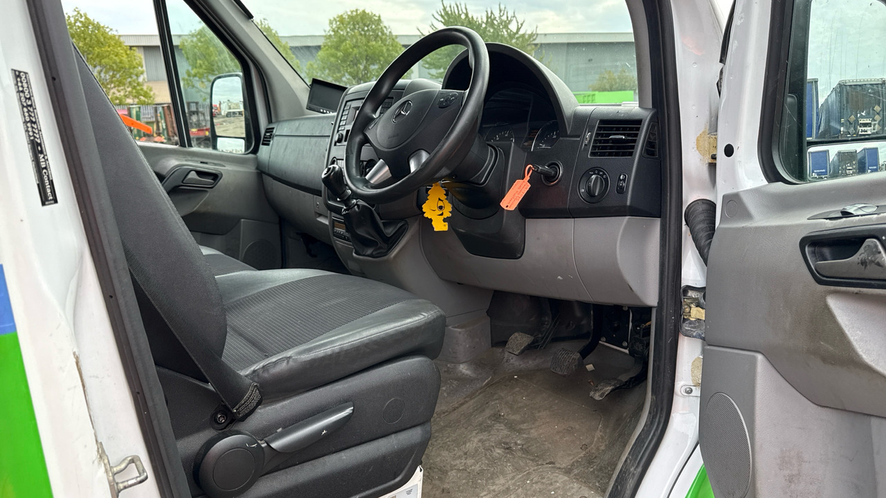 MERCEDES-BENZ SPRINTER - Platform udara yang dipasang di truk: gambar 5 MERCEDES-BENZ SPRINTER - Platform udara yang dipasang di truk: gambar 5