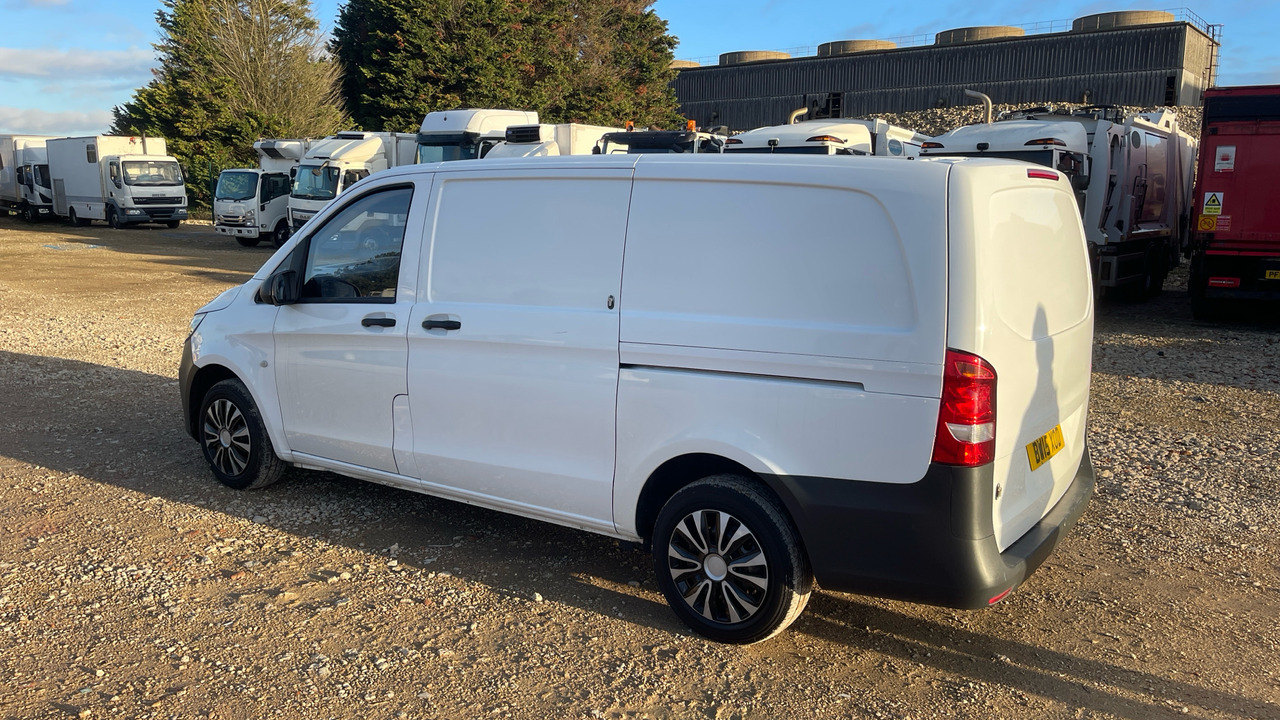MERCEDES-BENZ VITO 114 CDI BLUE TEC - Van kecil: gambar 3 MERCEDES-BENZ VITO 114 CDI BLUE TEC - Van kecil: gambar 3
