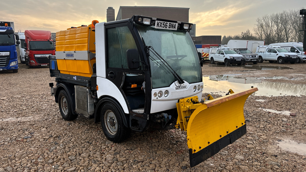 MULTICAR - Truk bajak salju: gambar 1 MULTICAR - Truk bajak salju: gambar 1