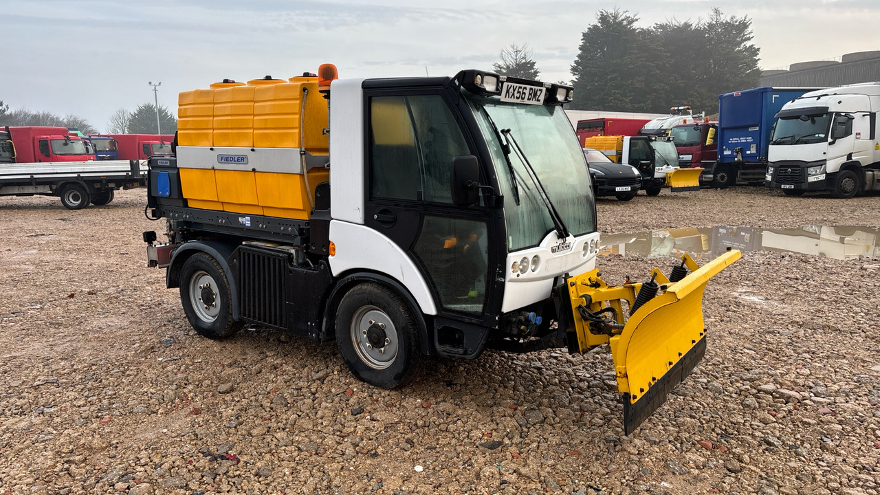 MULTICAR - Truk bajak salju: gambar 1 MULTICAR - Truk bajak salju: gambar 1