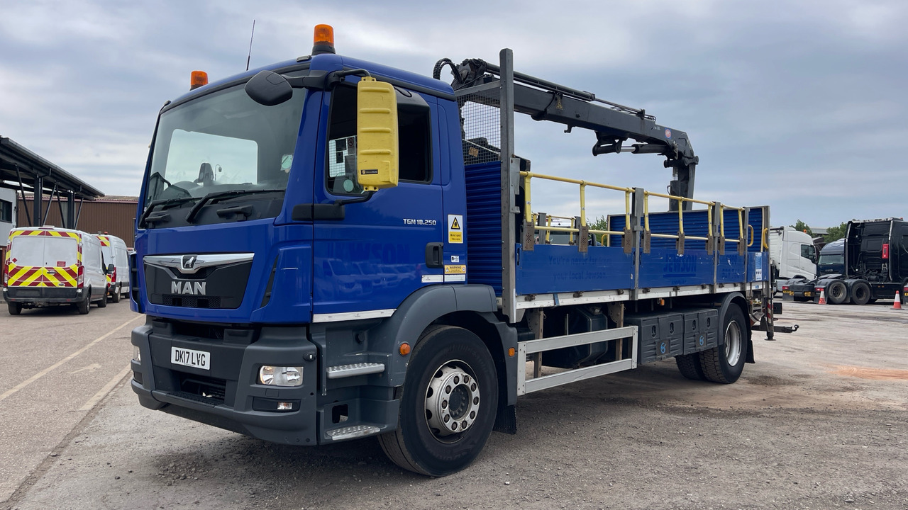 Man TGM 18.250 - Truk flatbed, Truk derek: gambar 2 Man TGM 18.250 - Truk flatbed, Truk derek: gambar 2