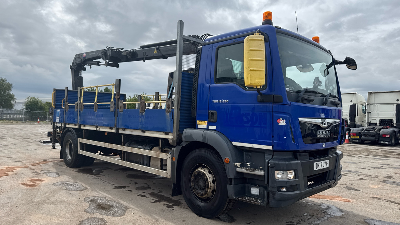 Man TGM 18.250 - Truk flatbed, Truk derek: gambar 1 Man TGM 18.250 - Truk flatbed, Truk derek: gambar 1