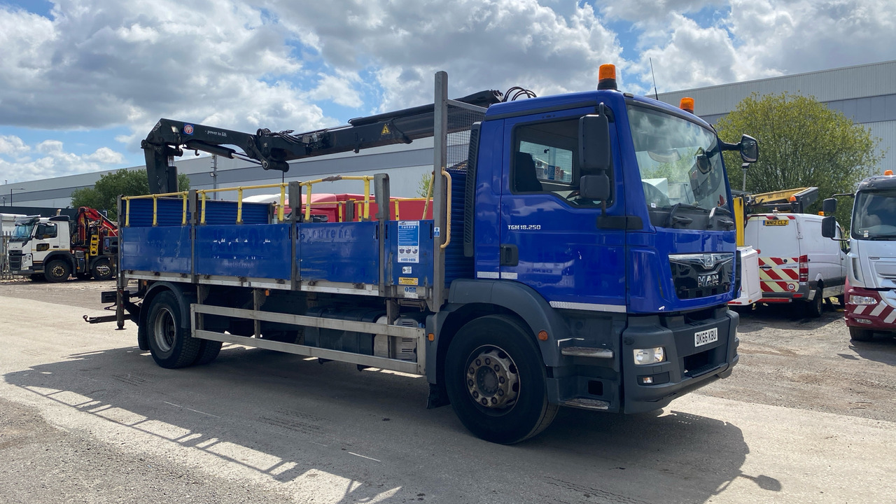 Man TGM 18.250 - Truk flatbed, Truk derek: gambar 1 Man TGM 18.250 - Truk flatbed, Truk derek: gambar 1
