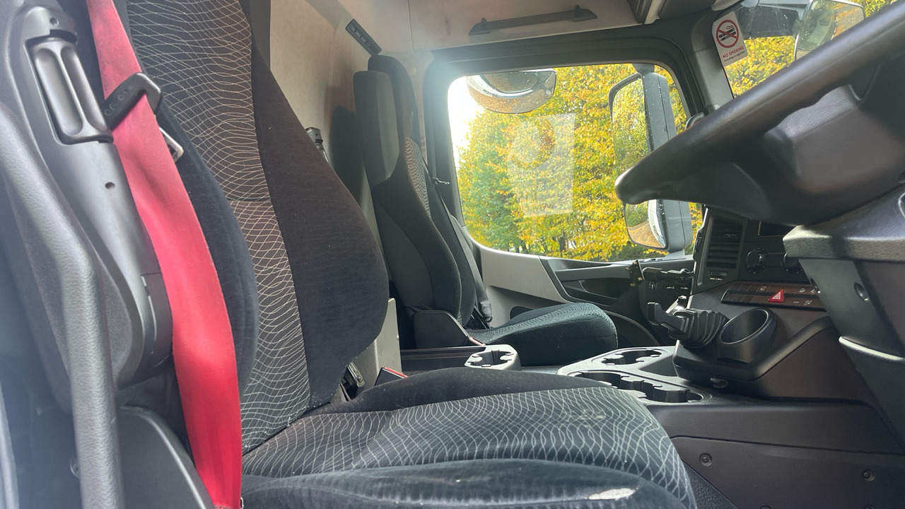 Mercedes-Benz Antos 1827 - Truk berpendingin: gambar 5 Mercedes-Benz Antos 1827 - Truk berpendingin: gambar 5