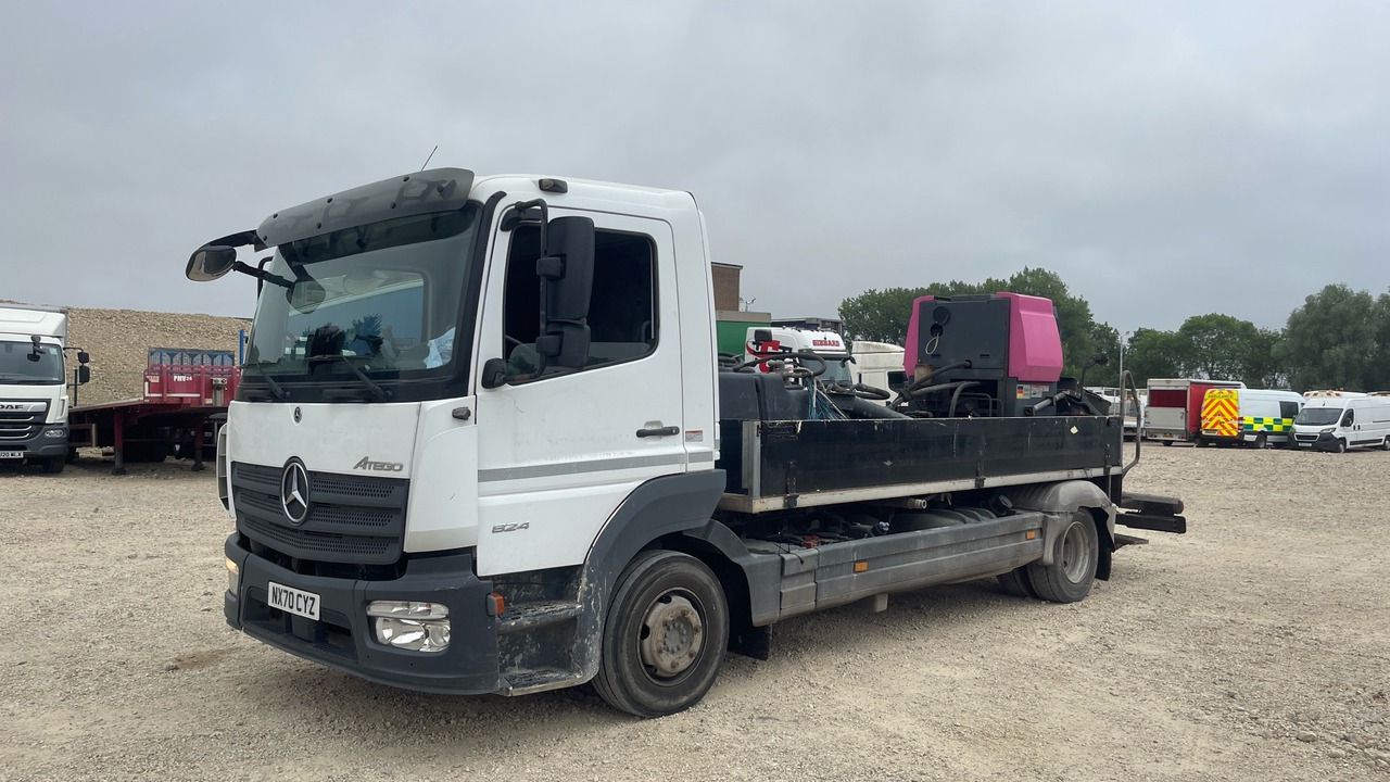 Mercedes-Benz Atego 824 - Truk pompa beton: gambar 2 Mercedes-Benz Atego 824 - Truk pompa beton: gambar 2