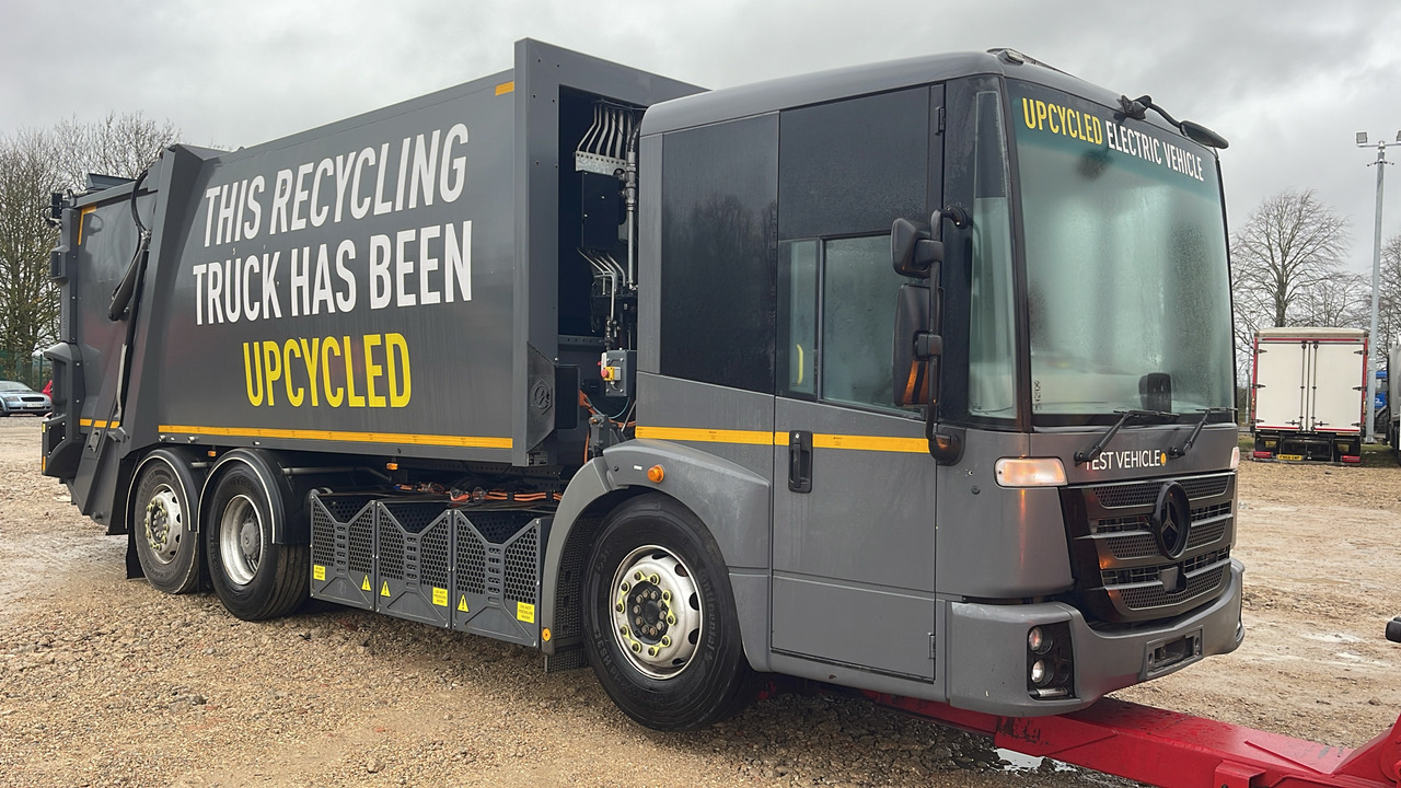 Mercedes-Benz Econic - Truk sampah: gambar 1 Mercedes-Benz Econic - Truk sampah: gambar 1