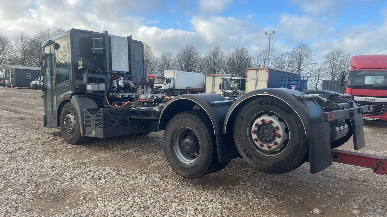 Mercedes-Benz Econic - Truk sasis: gambar 4 Mercedes-Benz Econic - Truk sasis: gambar 4