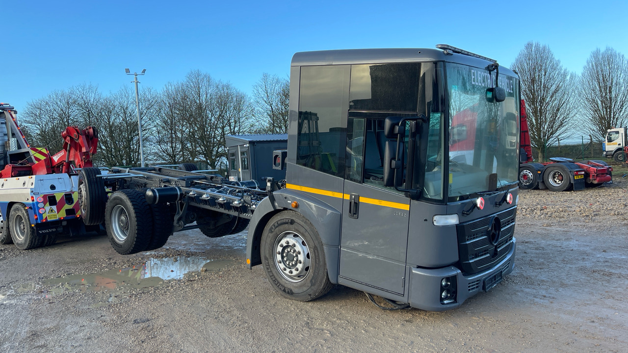 Mercedes-Benz Econic - Truk sasis, Truk listrik: gambar 2 Mercedes-Benz Econic - Truk sasis, Truk listrik: gambar 2