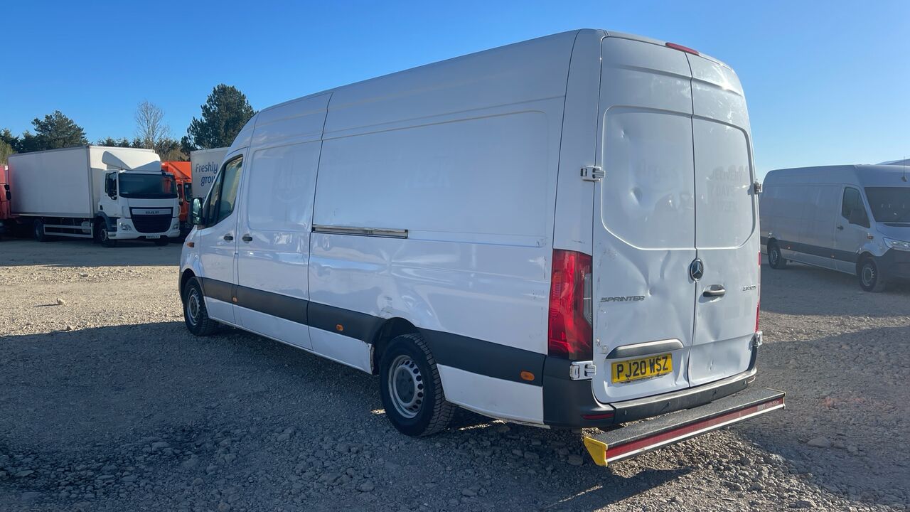 Mercedes-Benz Sprinter 314 CDI - Van panel: gambar 3 Mercedes-Benz Sprinter 314 CDI - Van panel: gambar 3