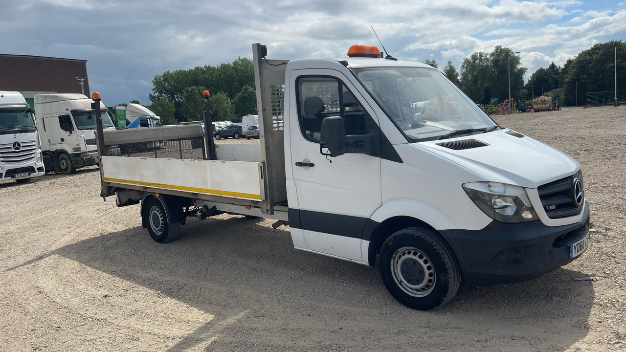 Mercedes-Benz Sprinter 314 CDI - Van flatbed: gambar 1 Mercedes-Benz Sprinter 314 CDI - Van flatbed: gambar 1