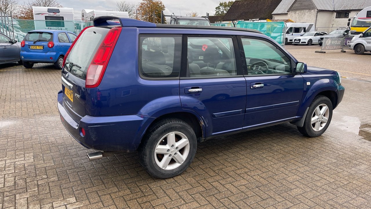 NISSAN X-TRAIL SPORT - Mobil SUV: gambar 4 NISSAN X-TRAIL SPORT - Mobil SUV: gambar 4