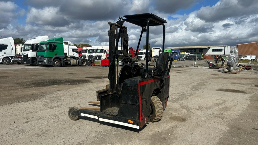 PALFINGER F3 151 - Forklift yang dipasang di truk: gambar 1 PALFINGER F3 151 - Forklift yang dipasang di truk: gambar 1