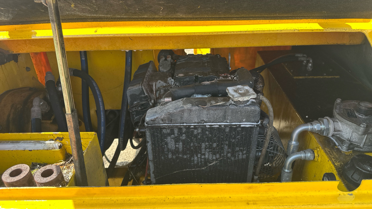 SEB INTERNATIONAL CABLE PULLING WINCH - Peralatan lainnya: gambar 5 SEB INTERNATIONAL CABLE PULLING WINCH - Peralatan lainnya: gambar 5
