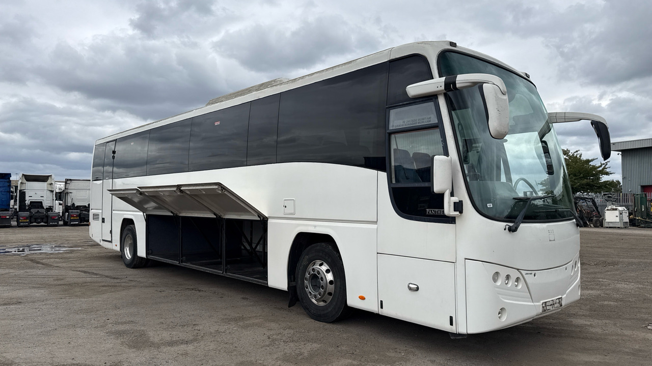 Volvo B9R PLAXTON PANTHER - Peralatan lainnya: gambar 1 Volvo B9R PLAXTON PANTHER - Peralatan lainnya: gambar 1